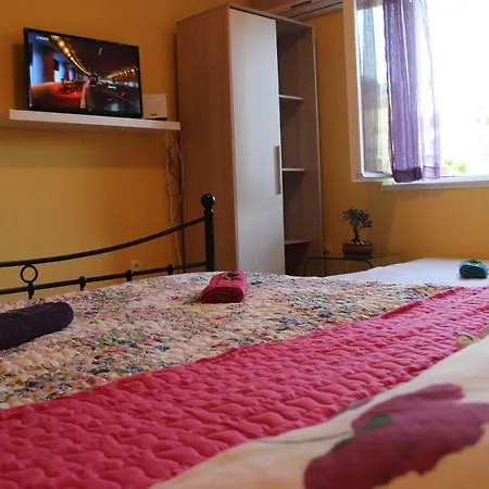 Bella Caponka Apartment *